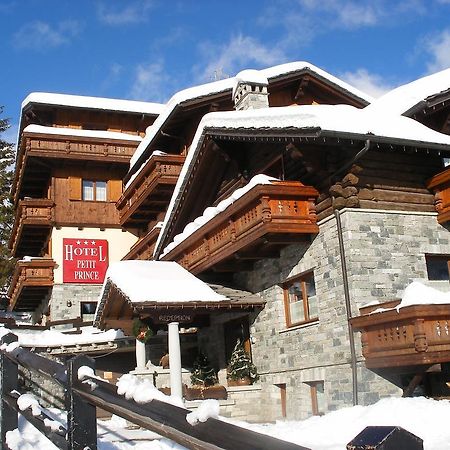 Hotel Petit Prince Антаньод Екстер'єр фото